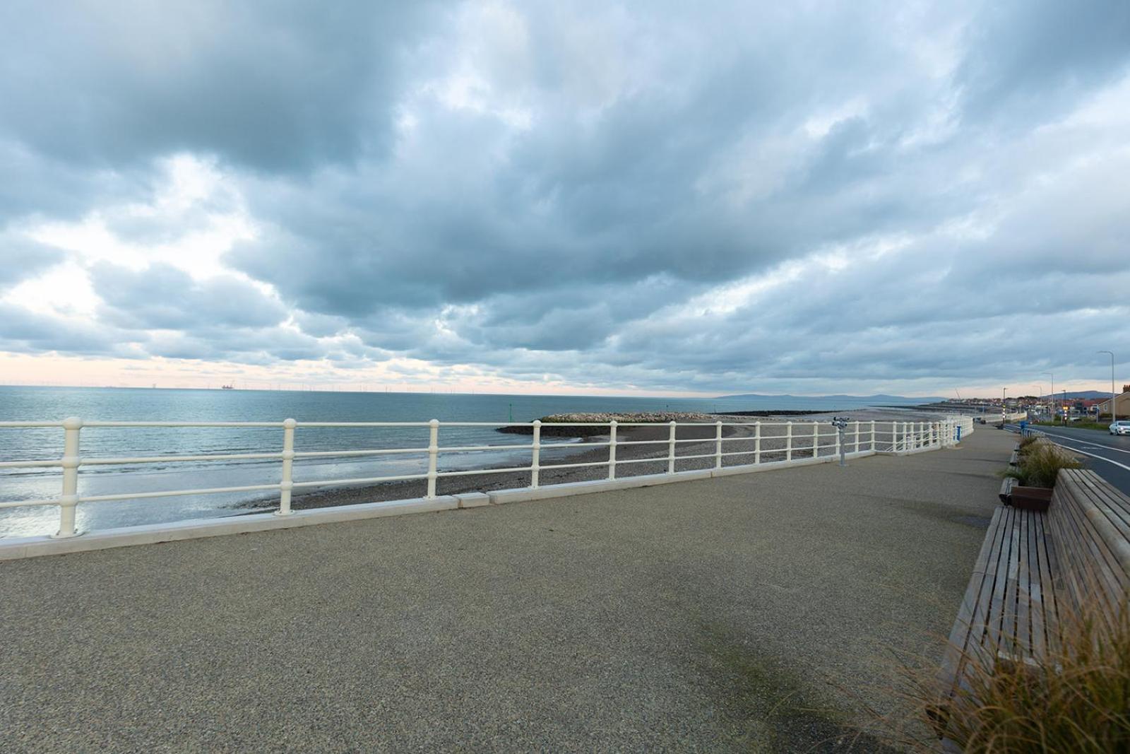 Willow Cottage - Cost 3 Bed Cottage In Penrhyn Bay With Sea Views With Access To Snowdonia Рос-он-Сі Екстер'єр фото